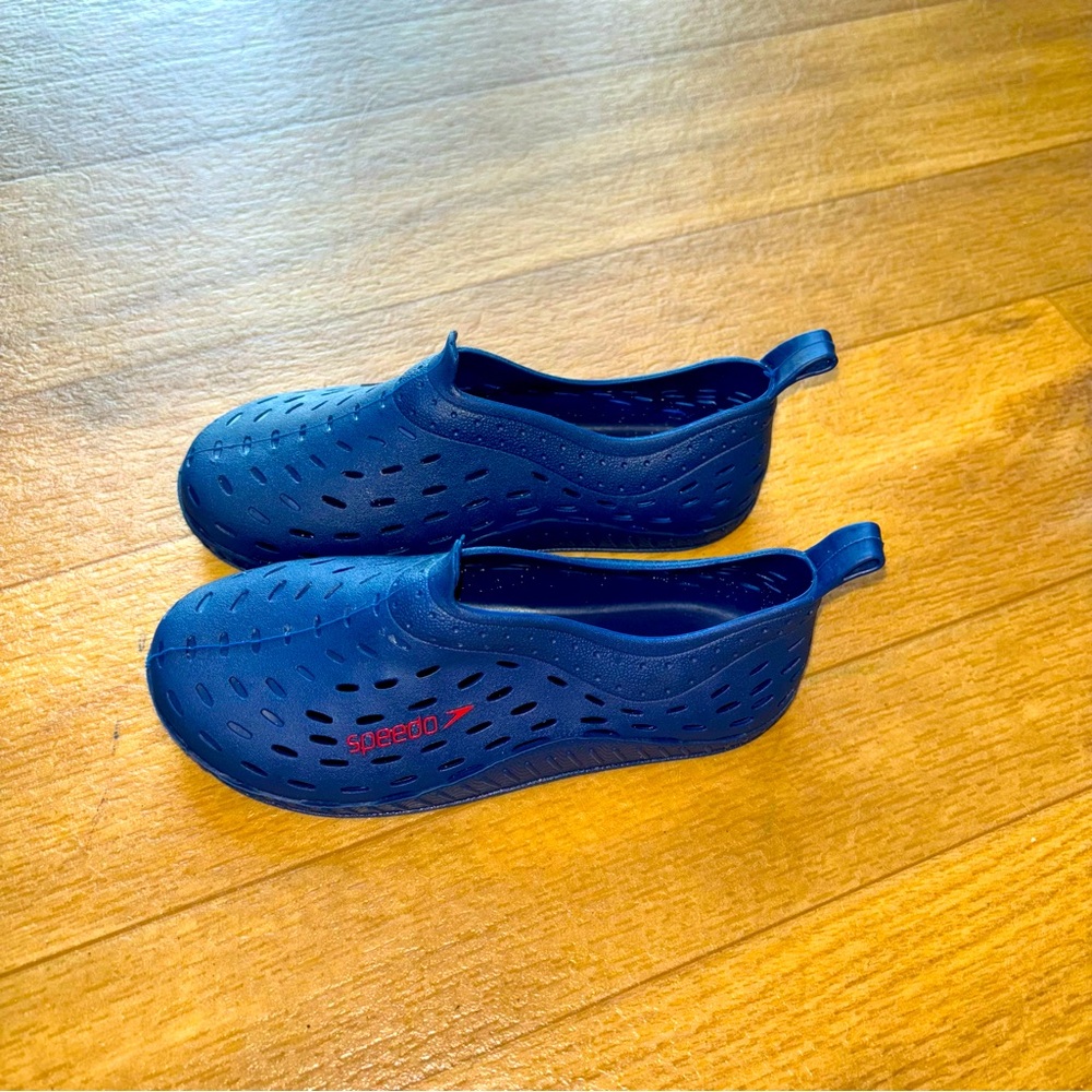 Speedo Kids Water Shoe Blue Size large 9-10